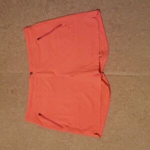 Title Nine Women's Rogue Shorts